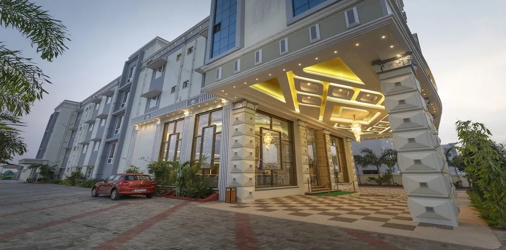 Hotel ARJUNAA