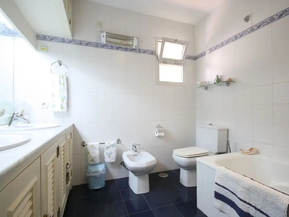 Apartment in Beautiful Villa With Communal Swimming Pool