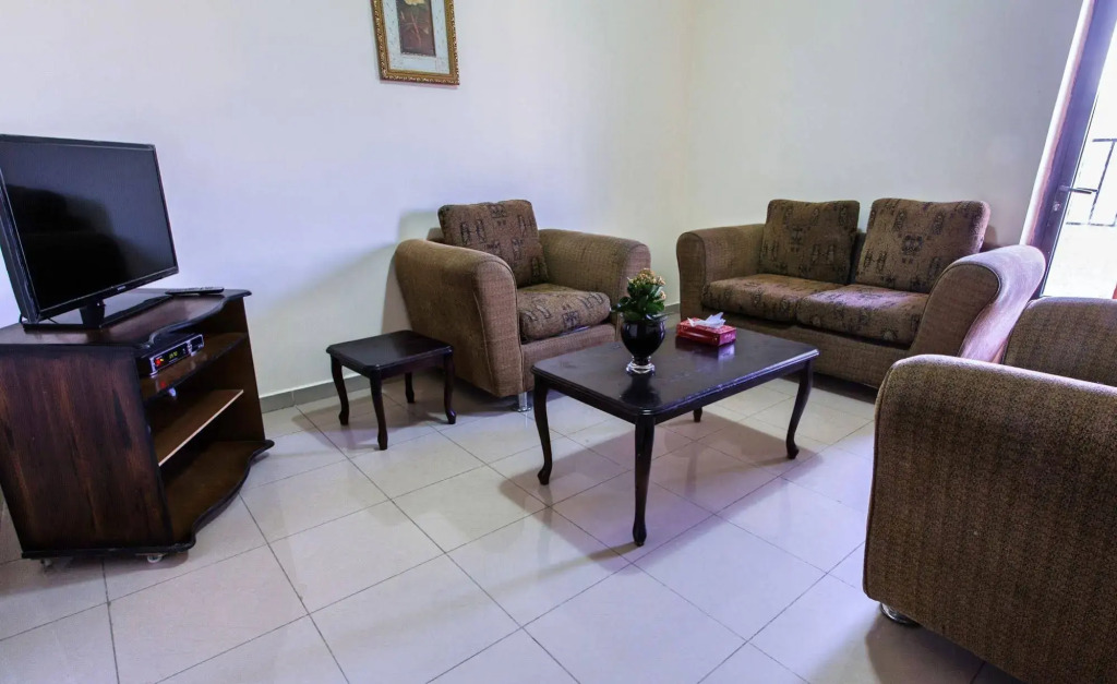 Al Bateel Hotel Apartments
