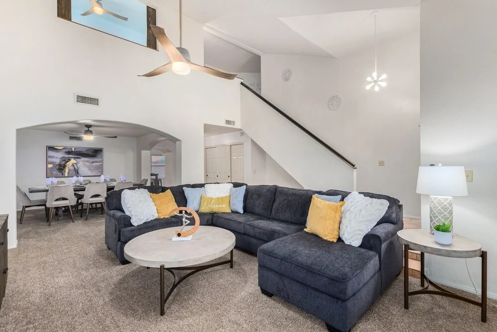 Grandview Scottsdale 4 Bedroom Home by Redawning