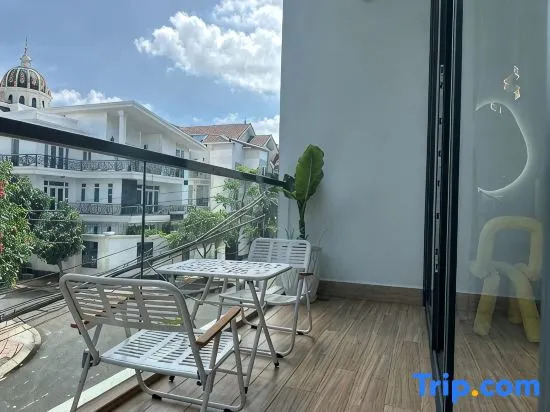 Mai' House - Elevator, indoor 25m swimming pool, 5 Bedrooms ,Vung Tau Center