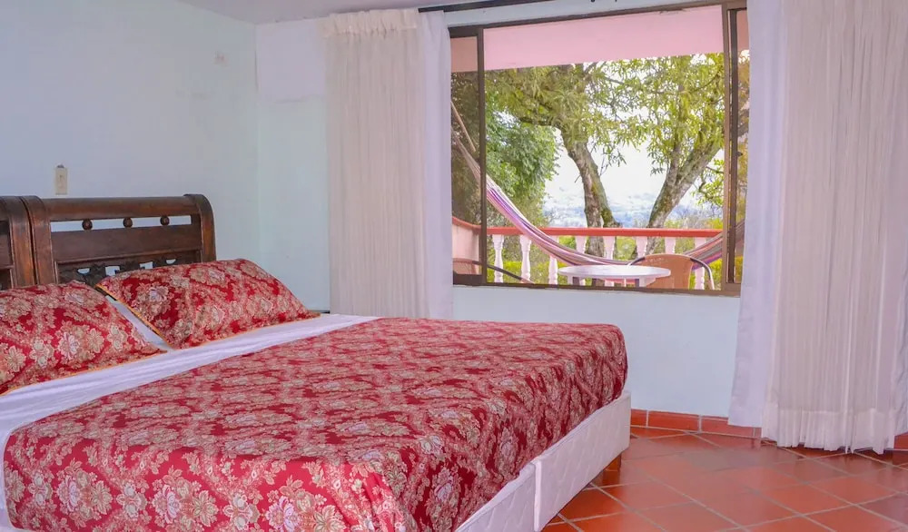 Hotel Campestre La Trinidad