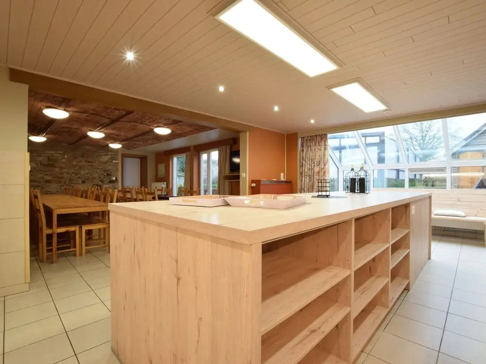 Luxury House with Indoor Pool, Sauna, Hot Tub