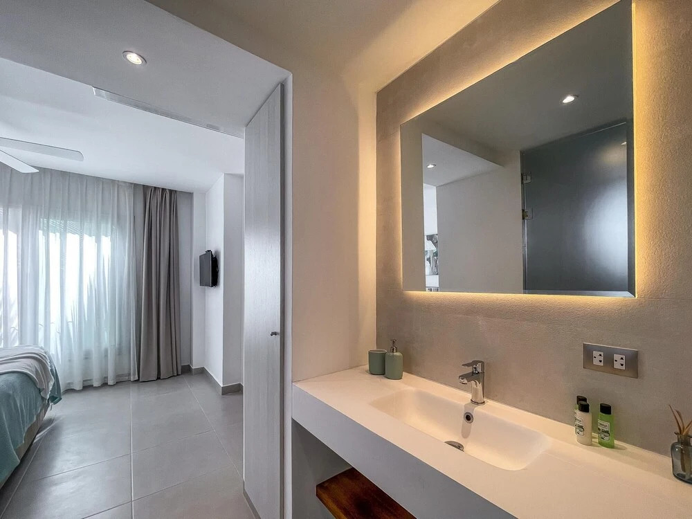 Beautiful Condo Just Steps Away From the Beach