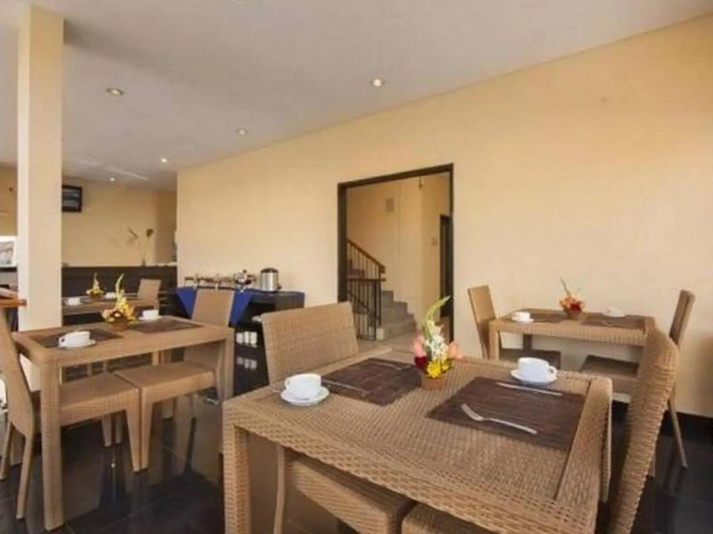 Zuk Hotel