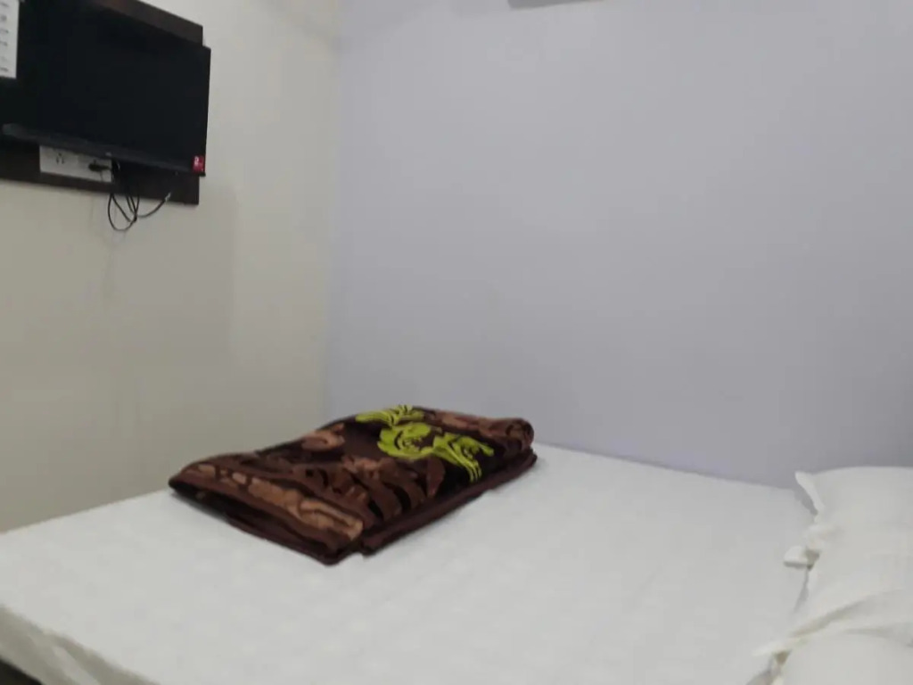 Hotel Chouhan Paradise