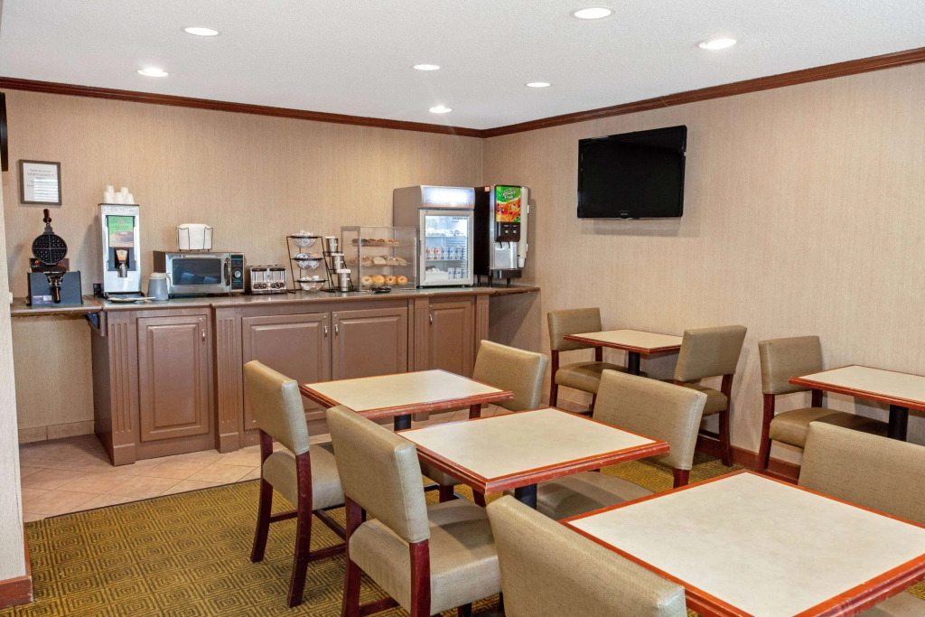 La Quinta by Wyndham Stevens Point