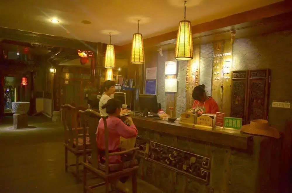 Lijiang Sifang Inn