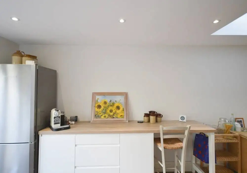Bright & Homely 2 Bed House In Bedminster