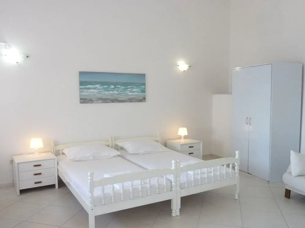 Sun & Sea Apartments