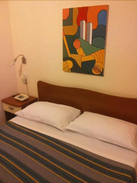 Piccolo Hotel