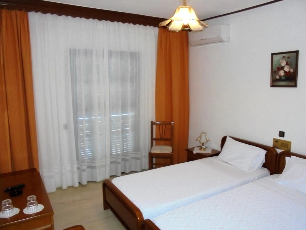 Hotel Paradise