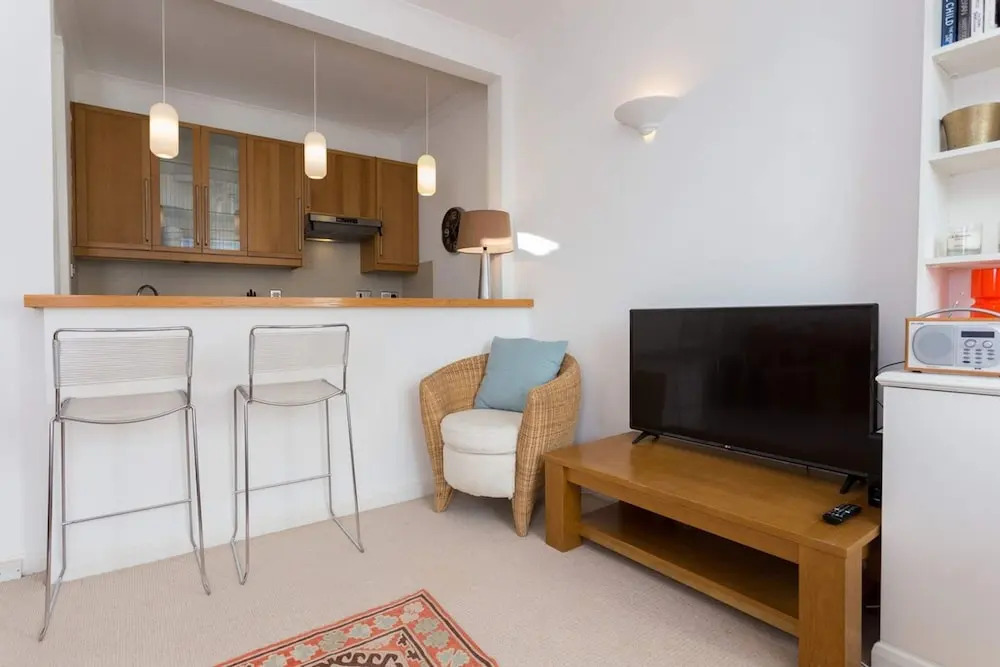1 Bedroom Apartment in Notting Hill Accommodates 2