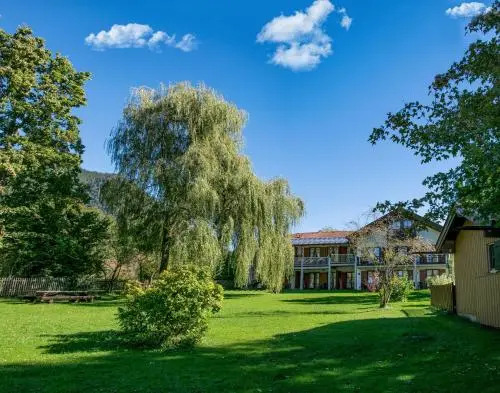 Appartementhaus „die Kuh am See“