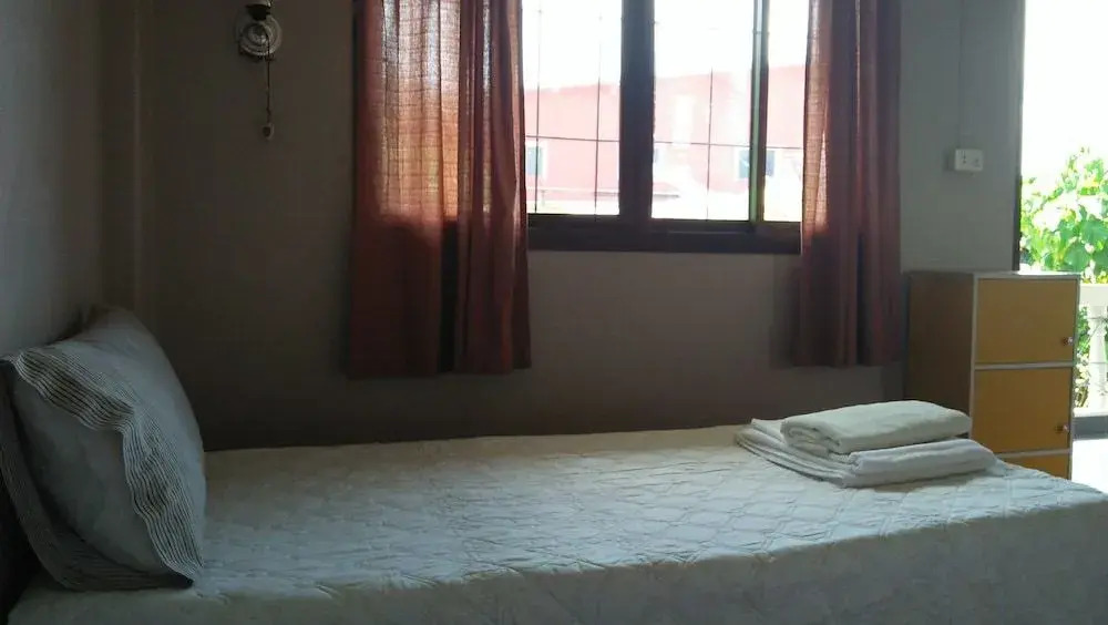 Yuppadee Room for Rent Khaolak Center