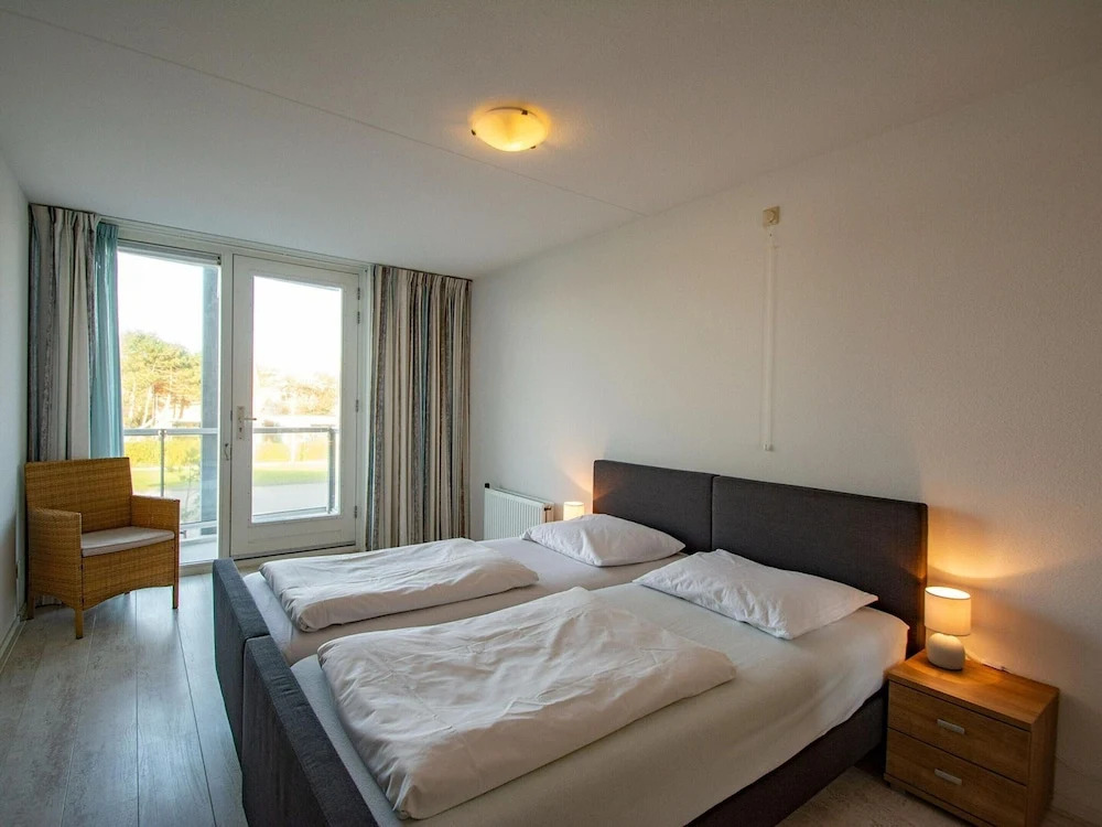 Modern Furnished Apartment at the Foot of Dunes