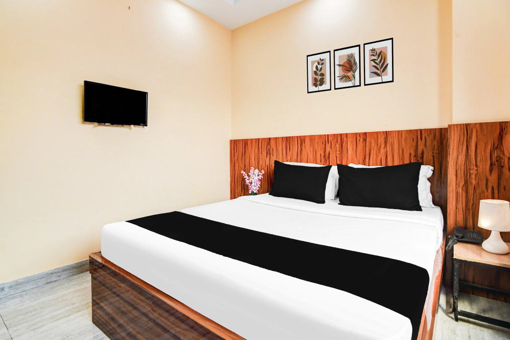 OYO Flagship 76629 Bimla Regency