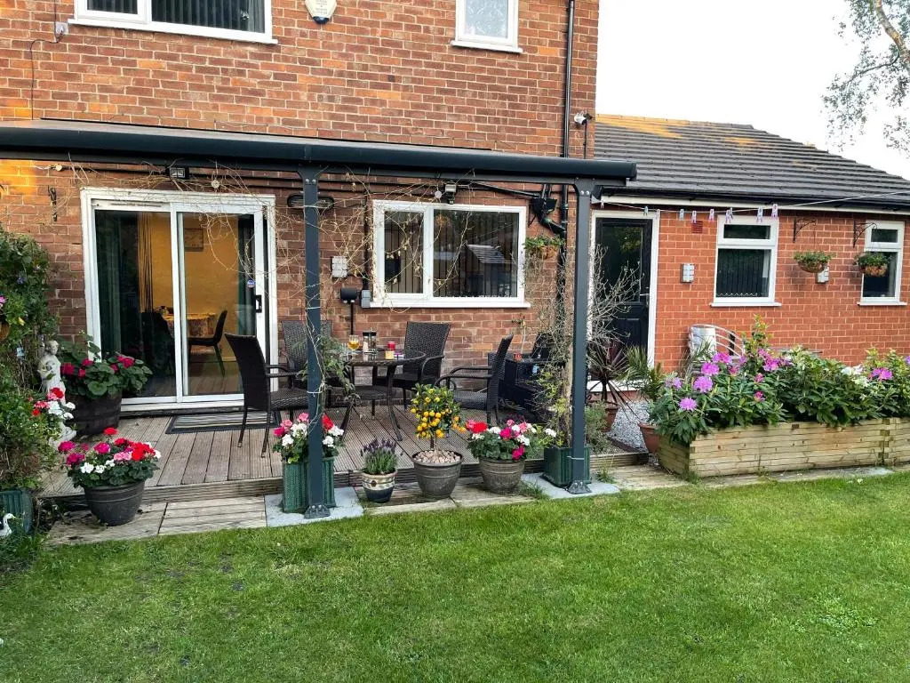 sark house Apartment Chorlton manchester