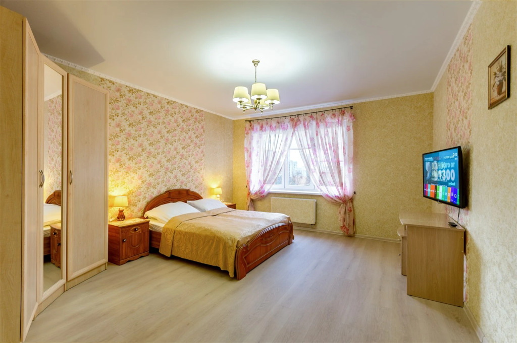 West 39 Shahmatnaja 4B