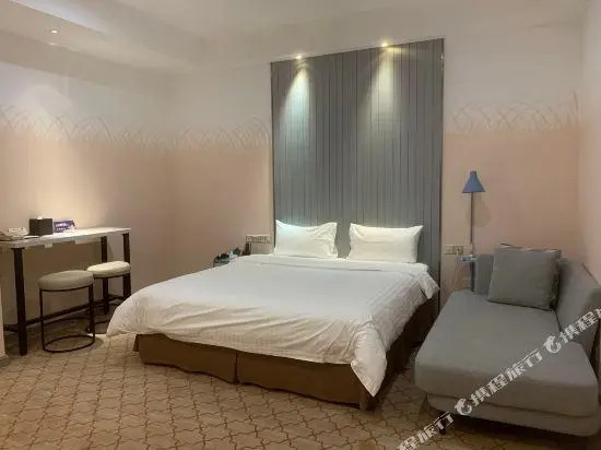KARE HOTELS (Shenzhen Buji East Station shop)
