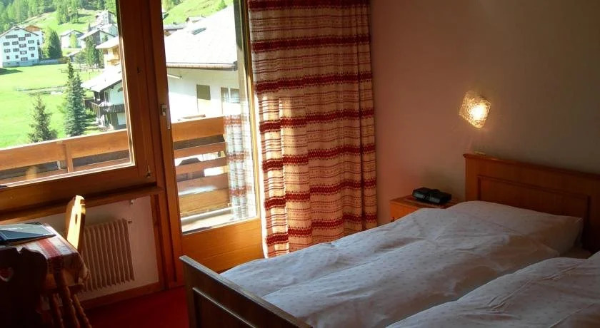 Hotel Adler
