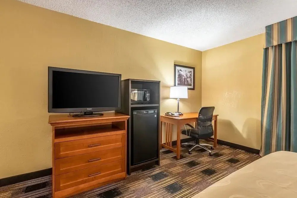 Quality Inn