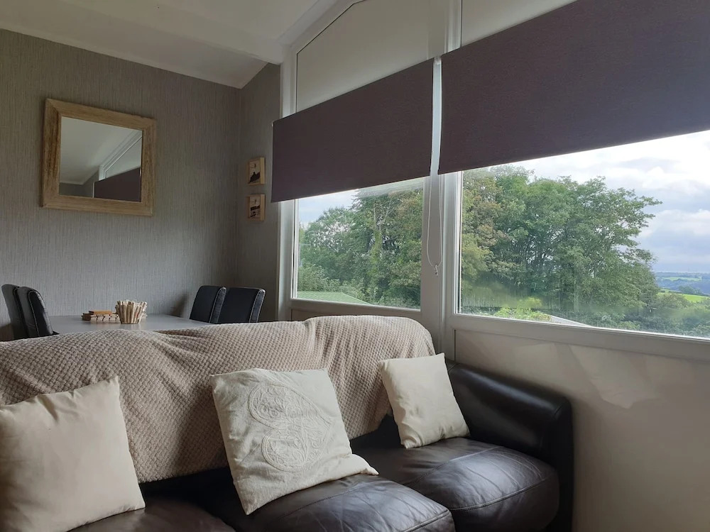 Lovely Lodge Next To The Mansion House Llansteffan
