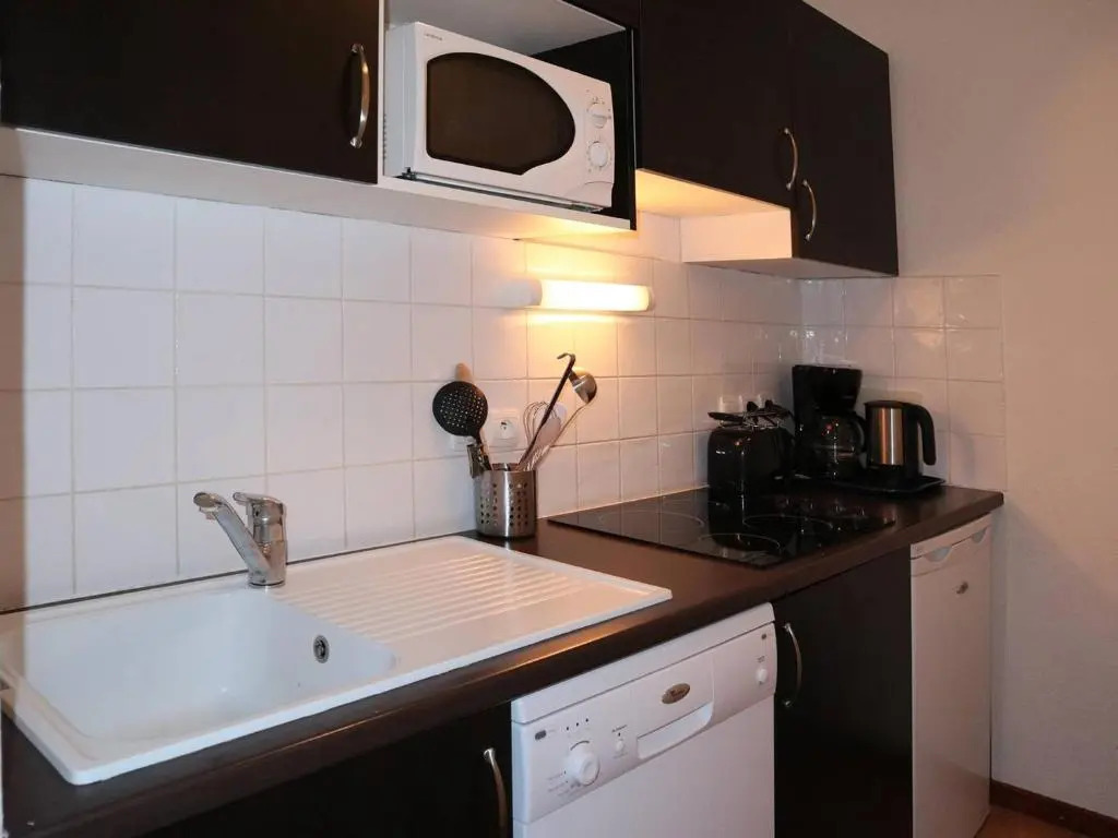 Appartement Les Orres, 2 pièces, 4 personnes - FR-1-322-70