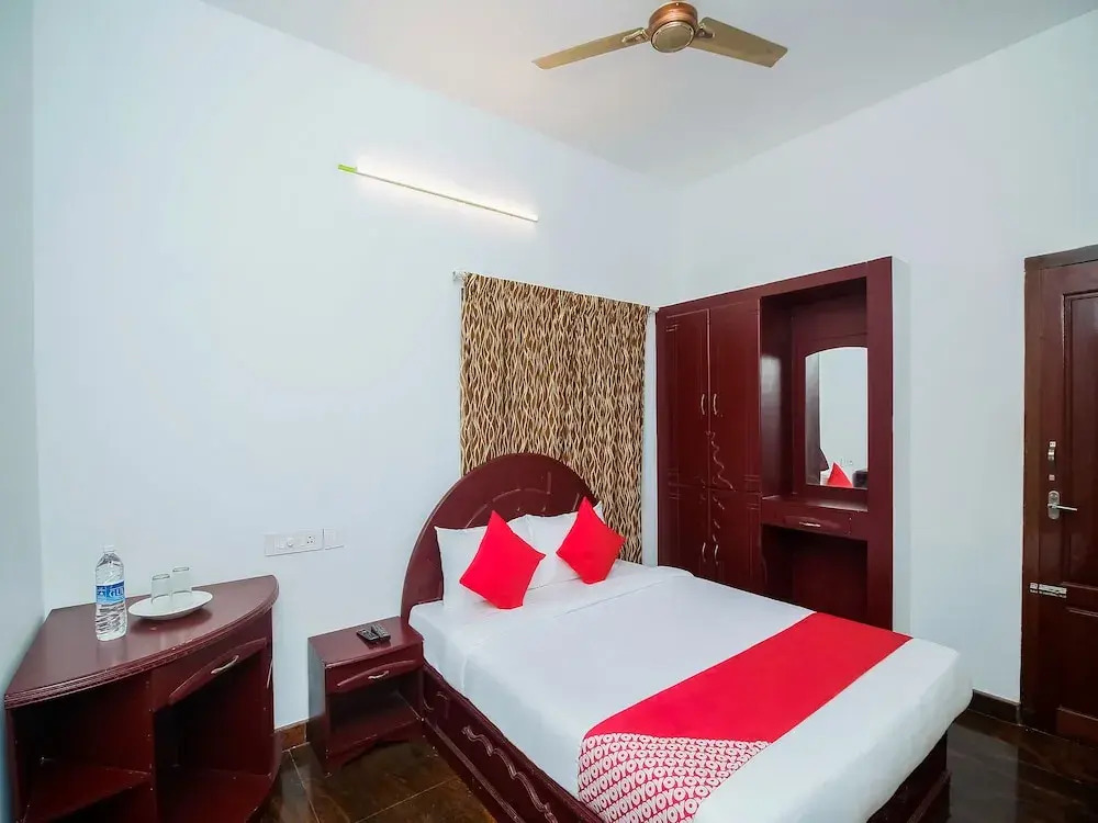 OYO 38124 Vivek Sagara Beach Resort