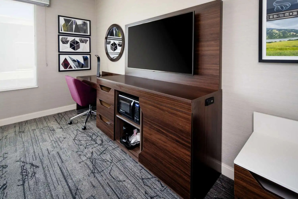 Hampton Inn & Suites Gilroy, Ca