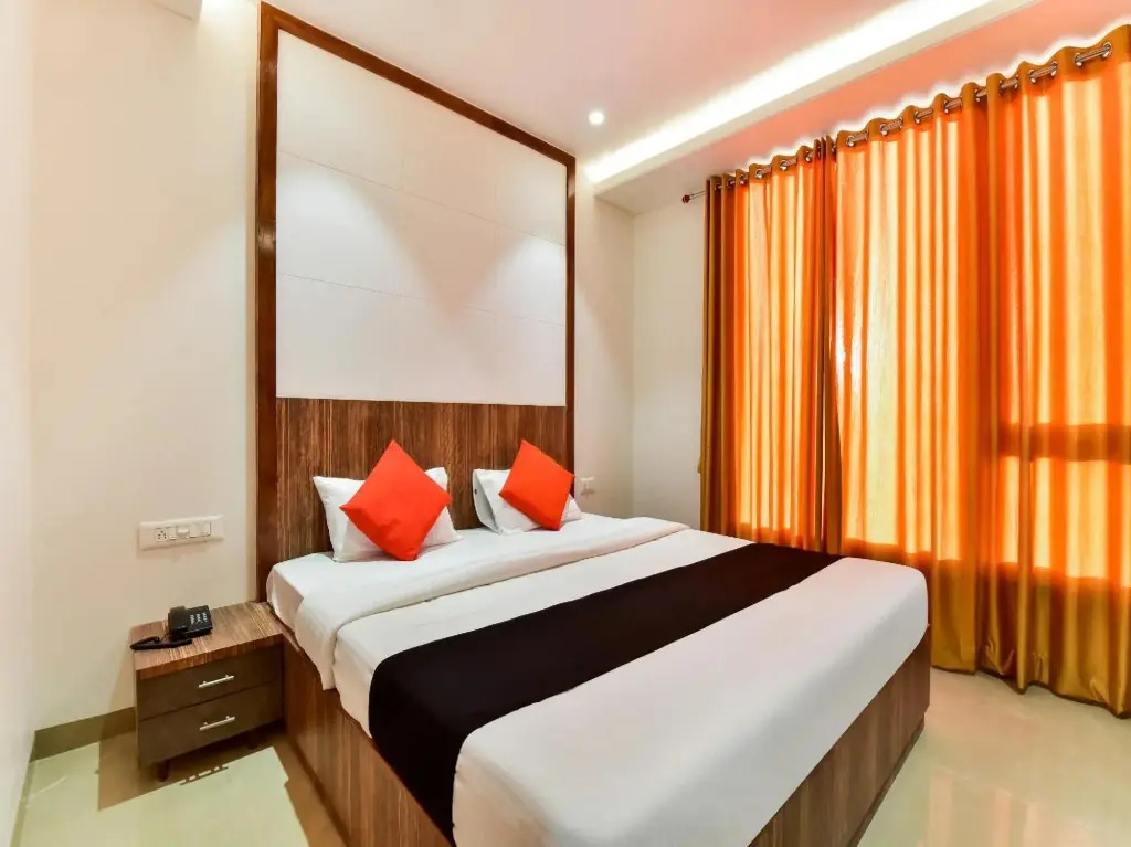 Maurya Inn by OYO Rooms