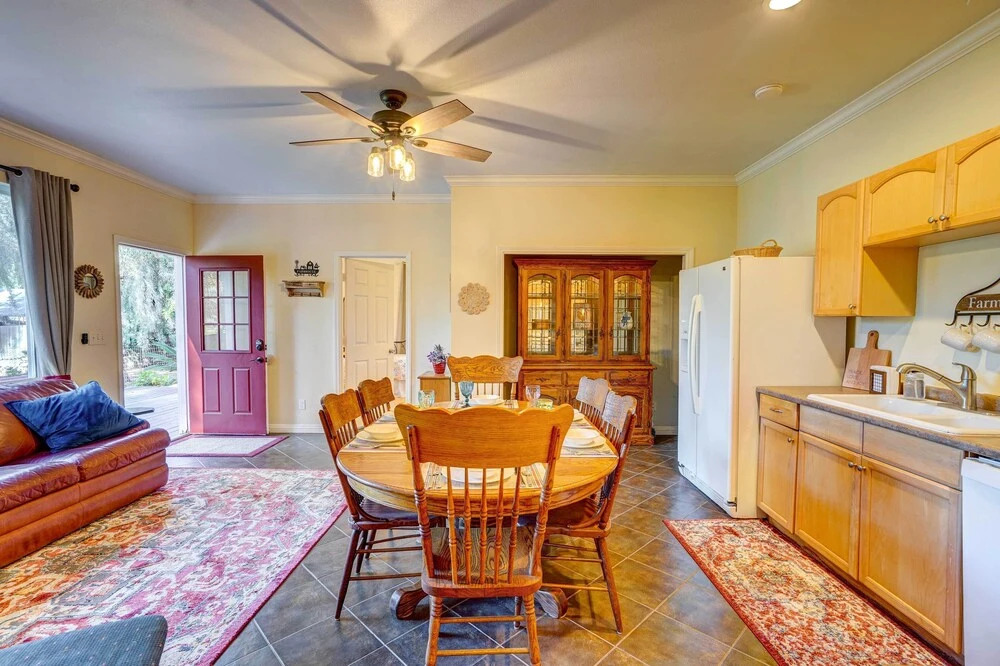 Fallbrook Vacation Rental: 3 Mi to Wineries