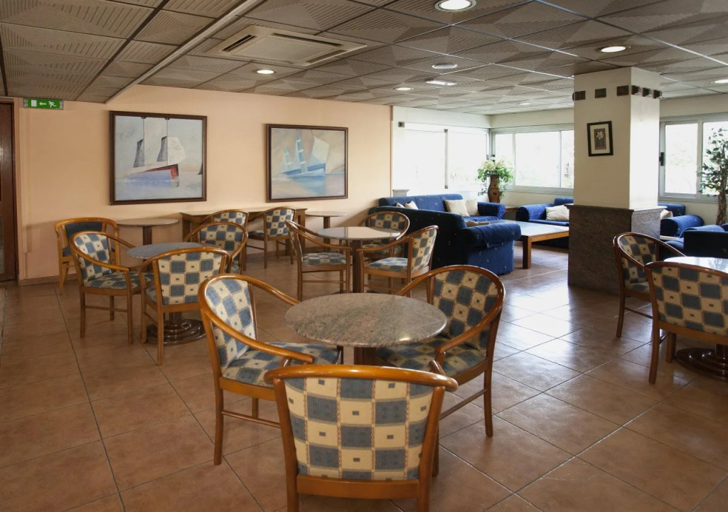 Pefkos City Hotel