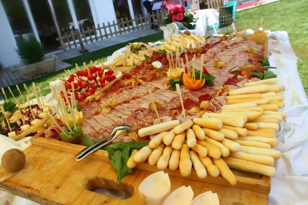 Alpen Hotel Eghel Resort & SPA