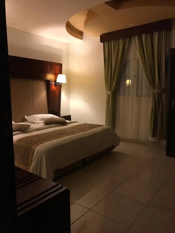 Ayoon Al-Mamlakah Hotel Suites