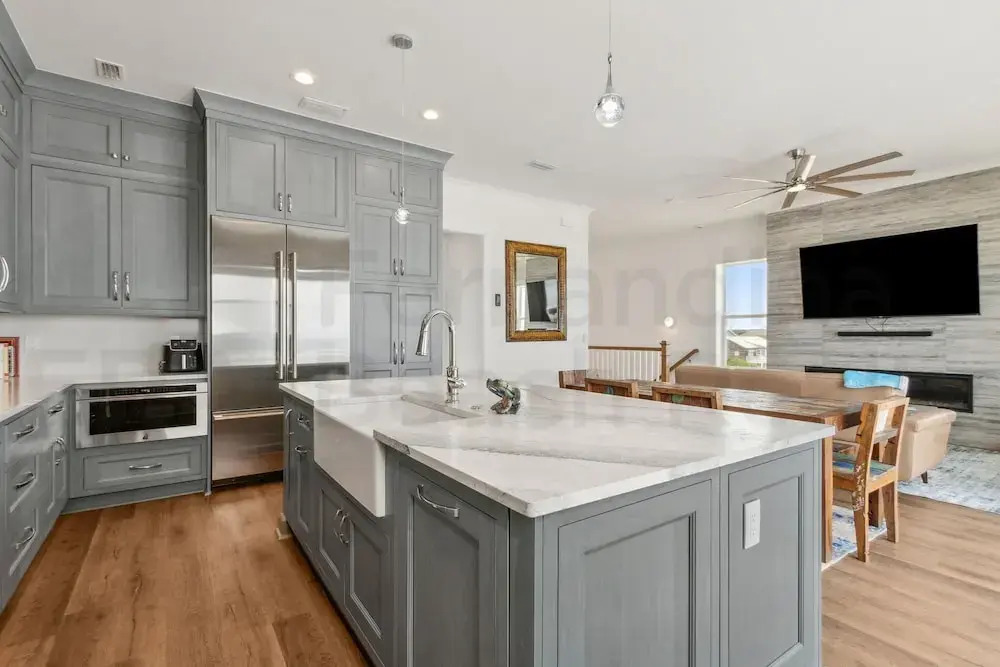 1088 S. Fletcher Ave 5 Bedroom Home