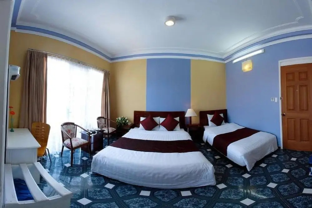 Nguyen Hung Hotel