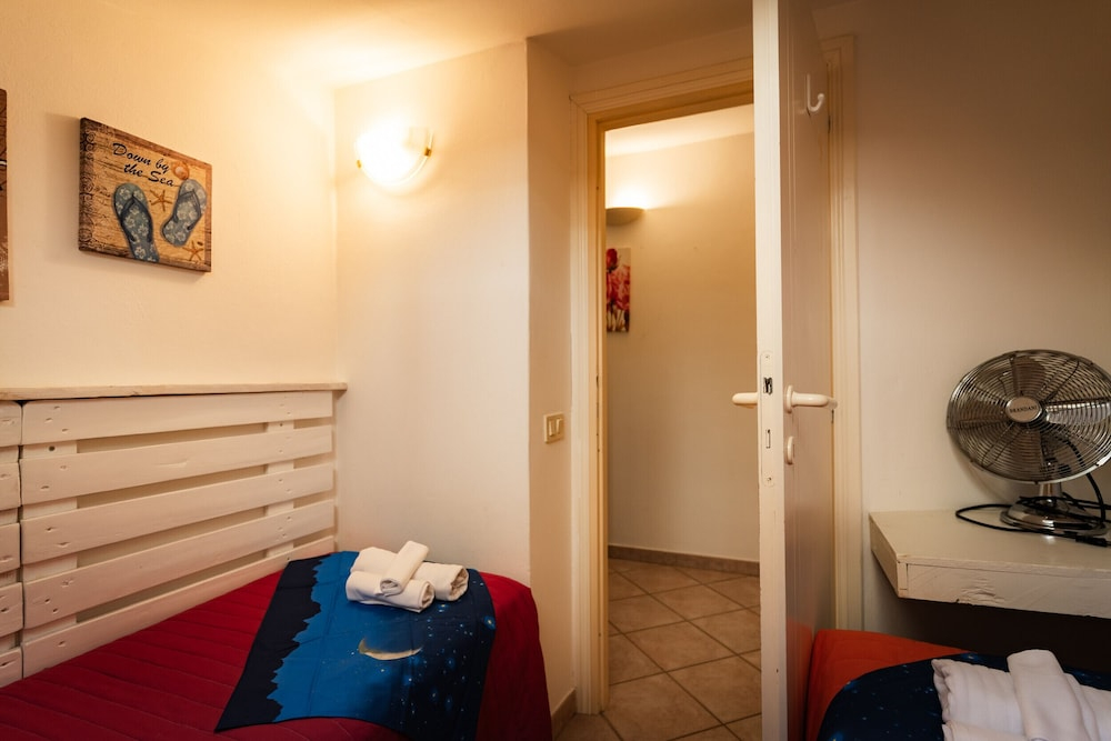 Holidaycasa Macca - Confortevole e con Vista Mare