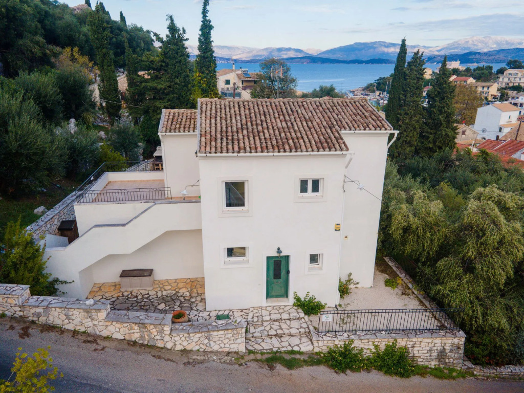 Loadstar Villas