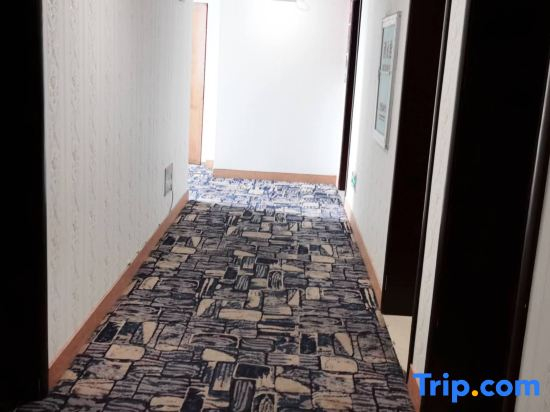 Linhai Haiyang Business Hotel