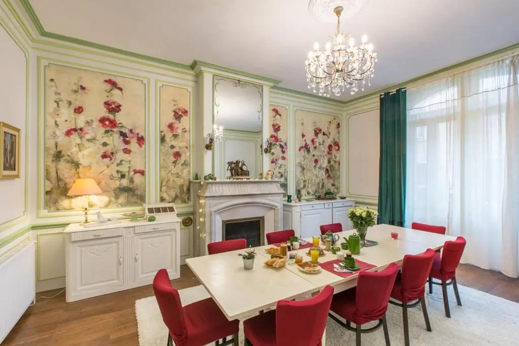 "Le Jardin sur lEau "chambres dhôtes et appartements tout confort