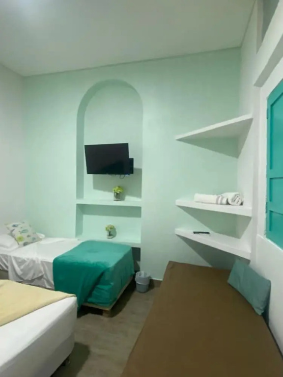 4cr-1m 4 Bedroom House In Getsemani With Air Conditioning And Wifi