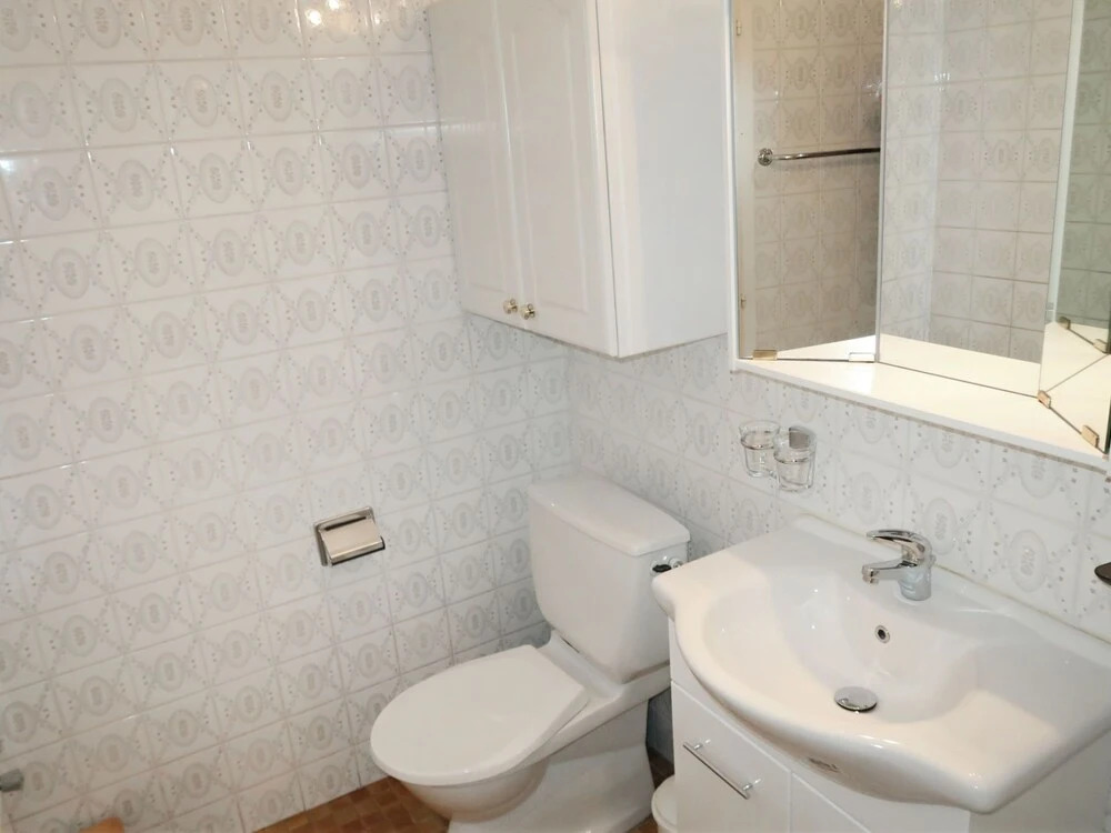 Apartment Valaisia 44b by Interhome