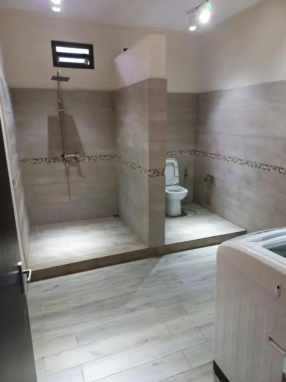 2 bedrooms appartement at Flic en Flac 200 m away from the beach with sea view private pool and enclosed garden