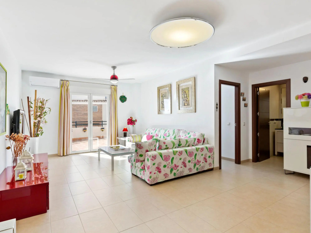 Modern Apartment in La Herradura with Sea Nearby
