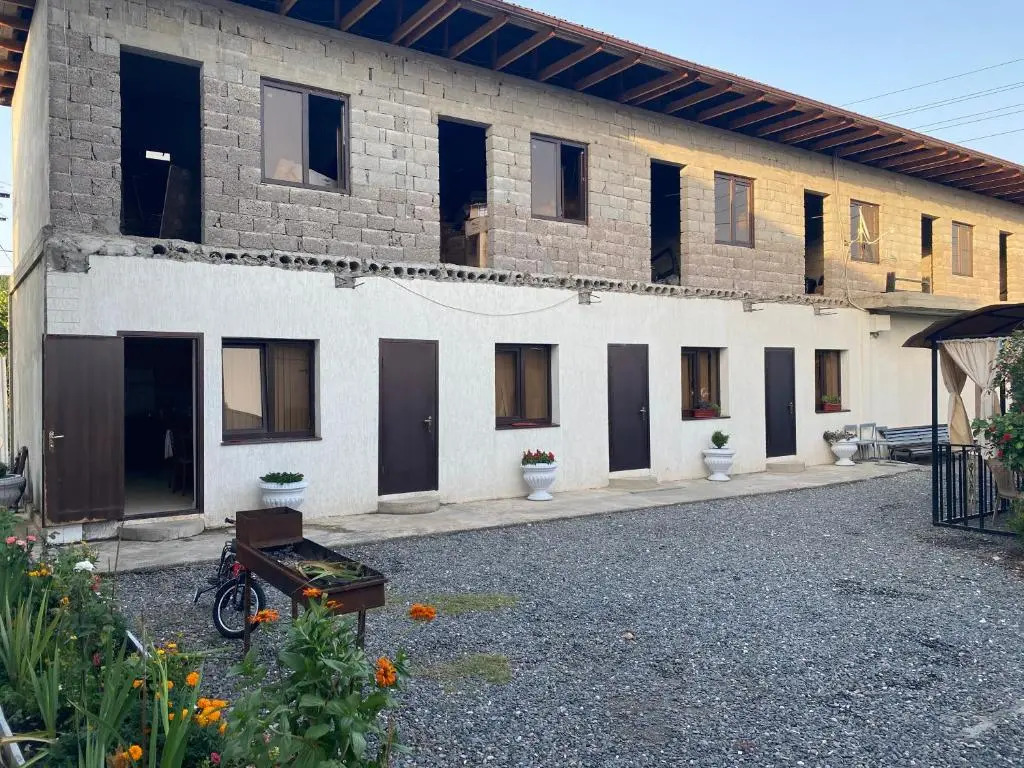 Esnat guest house Titova 25a