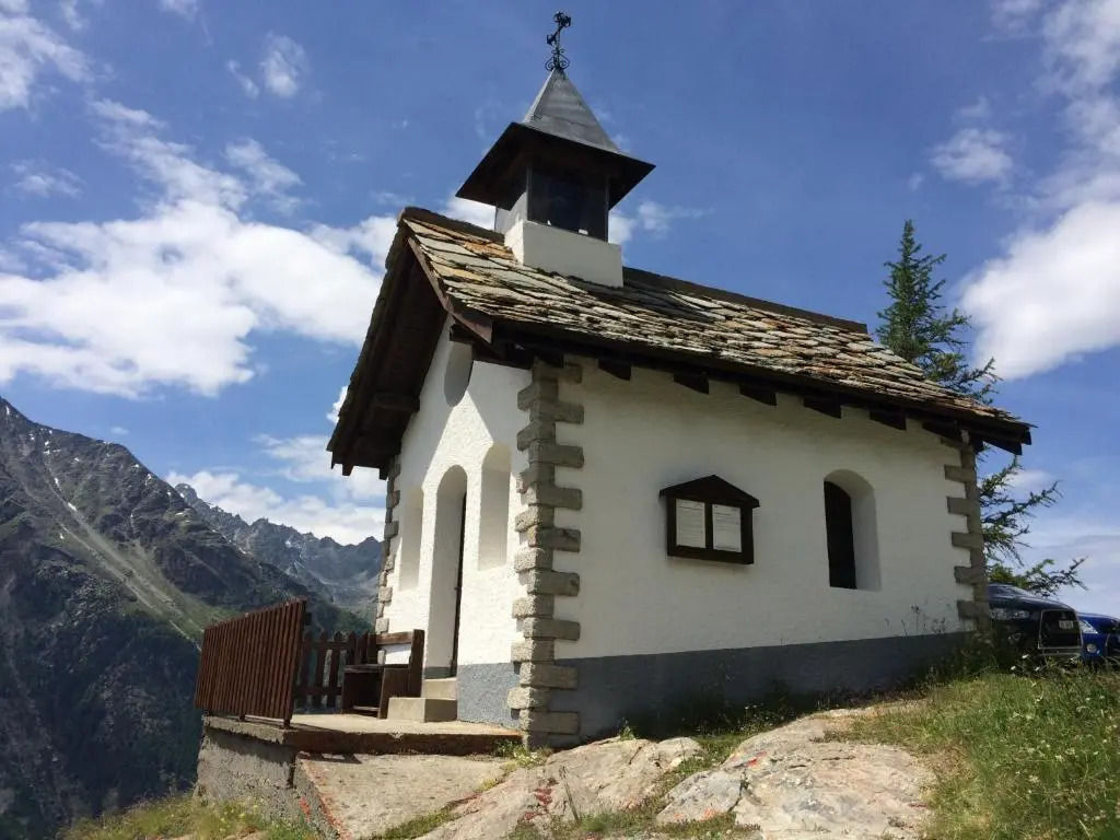 Chalet Sunstar