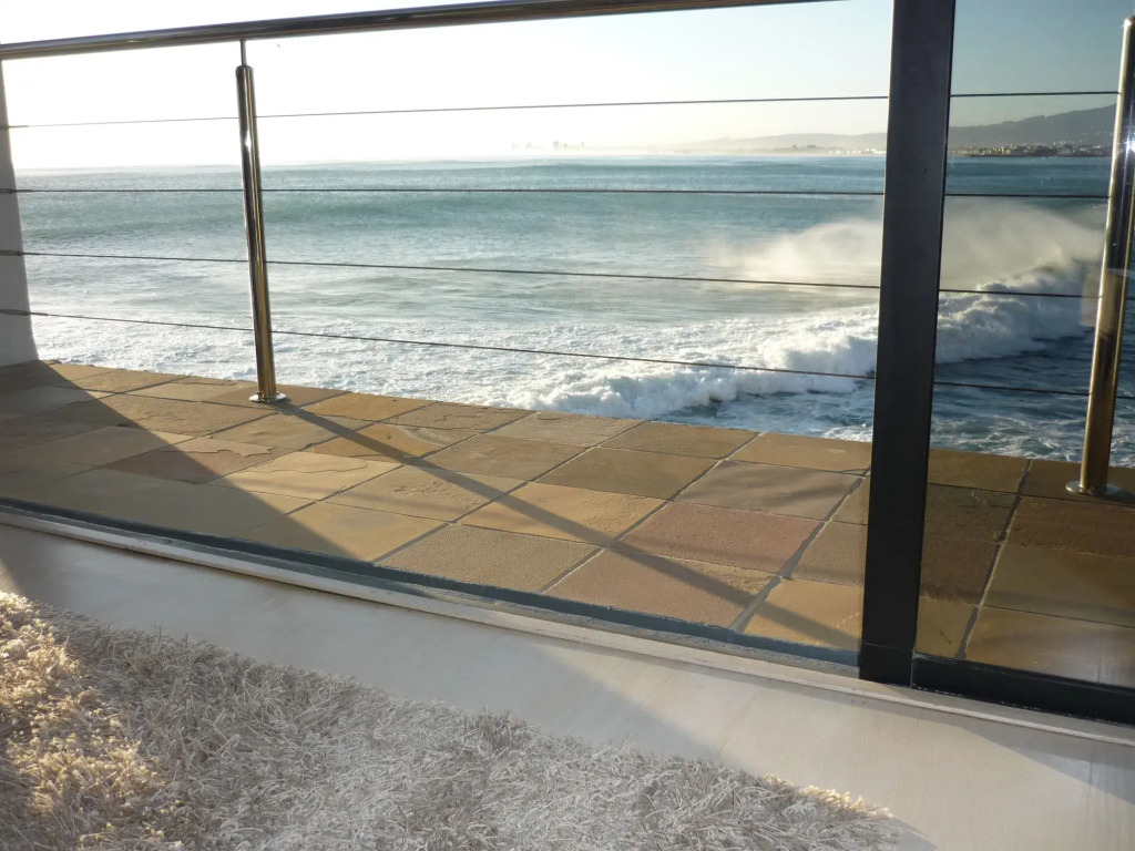 185 on BEACH Boutique Suites