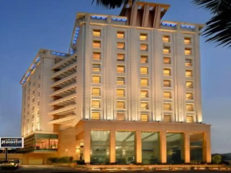Grand Hometel A Sarovar Hotels