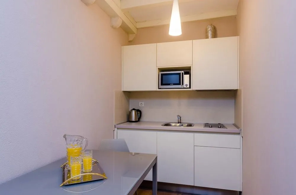 Guest House Flores